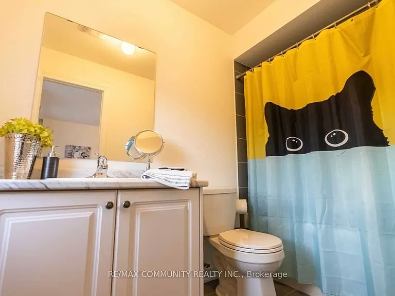 64 Bill Hutchinson Cres — Photo 19