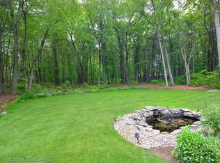 22 White Pine Dr, Scituate, RI 02857