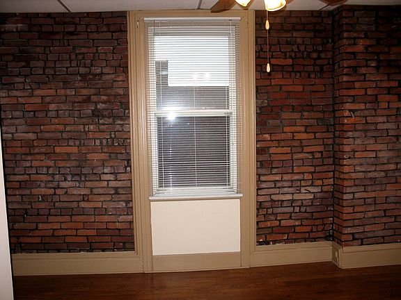 4th image of 3730 Illinois Ave #1