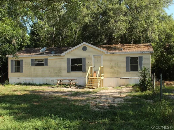 6467 W Linden Dr, Homosassa, FL 34446