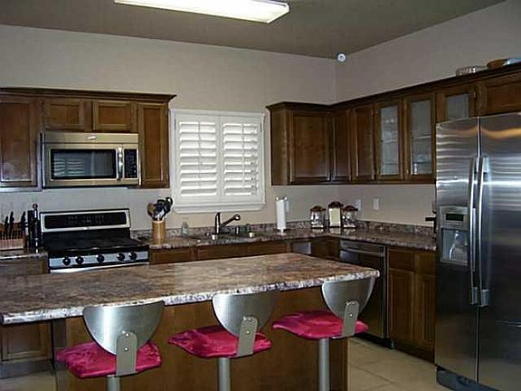 3rd image of 6733 Crucero Del Sol Dr
