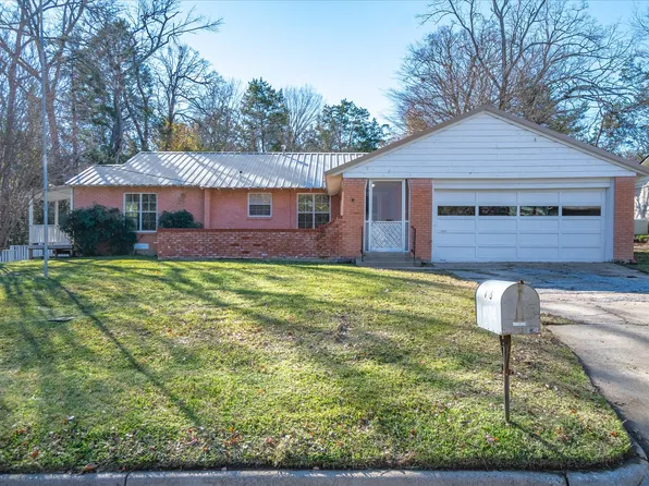 175 E Elm St, Canton, TX 75103