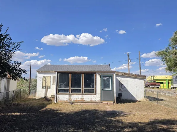 4290 Dodge St, Mills, WY 82604