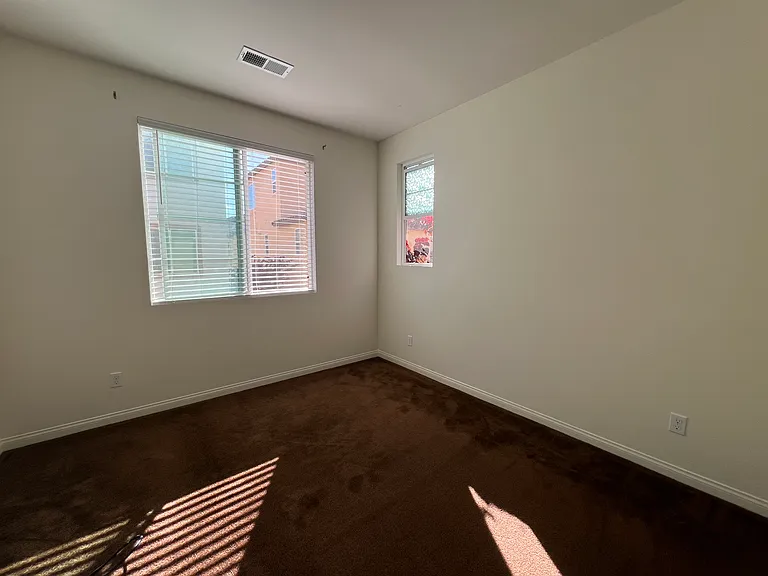 1707 Frangipani Ave — Photo 20
