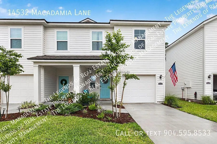 14532 Macadamia Ln