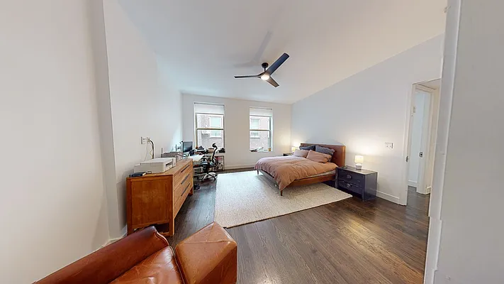 Rented by Dusk Group Inc | media 4