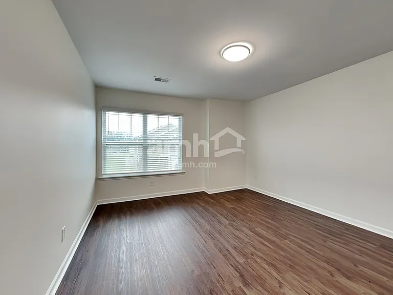 122 Preservation Dr — Photo 16