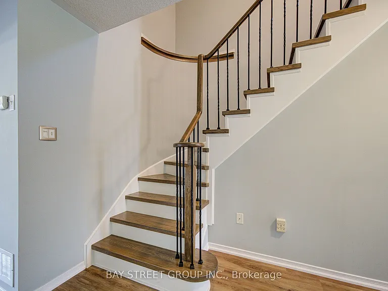 1833 Hobson Dr — Photo 13