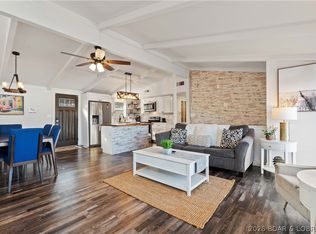 315 Curvy Rd, Camdenton, MO 65020