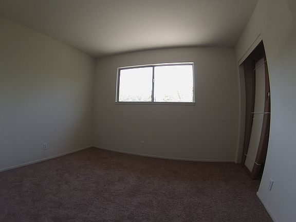 5th image of 456 N 8th St APT 5