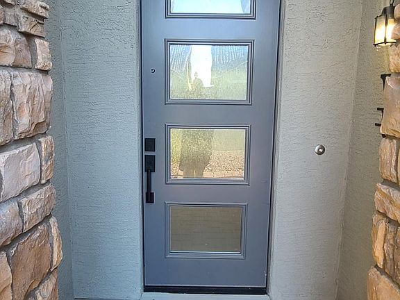 2nd image of 1575 W Gordon St