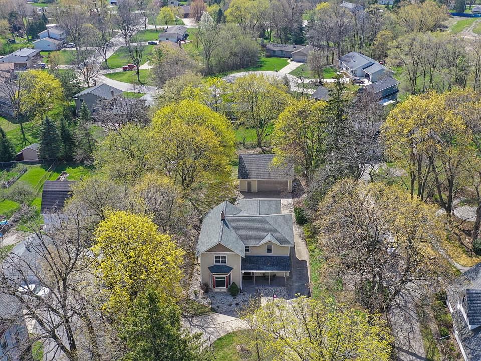 S67W14653 Janesville ROAD, Muskego, WI 53150 MLS 1832622 Zillow