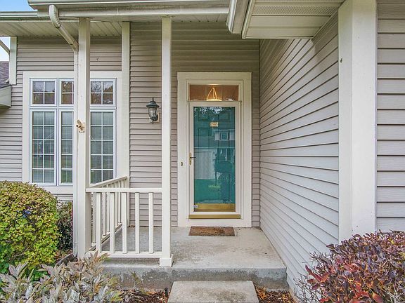 5th image of 51821 Meadow Knoll Dr
