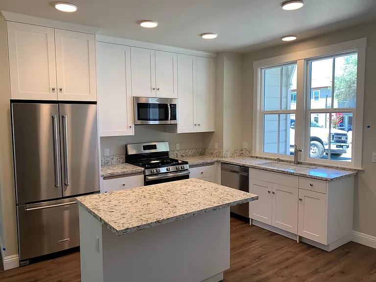701 S Cloverdale Blvd #24 — Photo 13