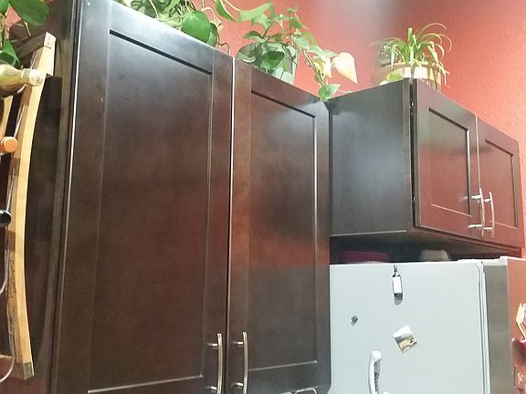 Upper Cabinets