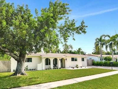 2320 NE 51 Street, Pompano Beach, FL, 33064