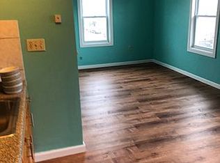 67-45 79th St #2, Middle Village, NY 11379