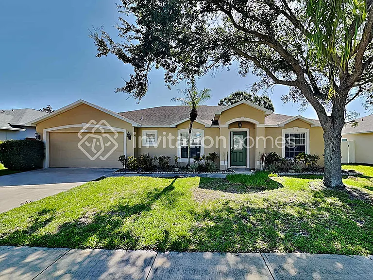 1712 Laramie Cir — Photo 1