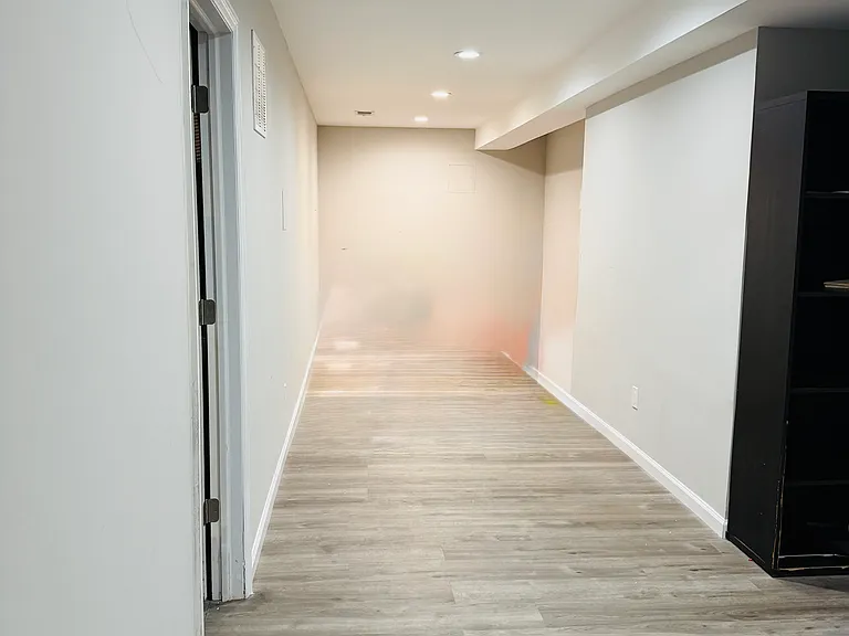 19 Campbell St — Photo 16