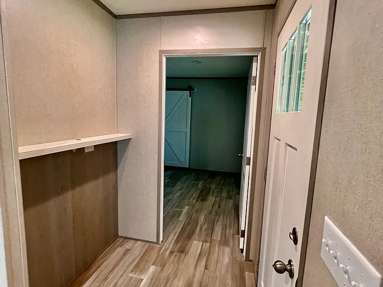 8189 Oyster Factory Rd — Photo 16