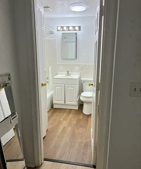 39 Pleasant St — Photo 4