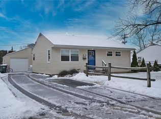 2325 Vale Dr, Dayton, OH 45420