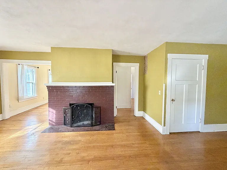 715 Bushnell St #2 — Photo 3