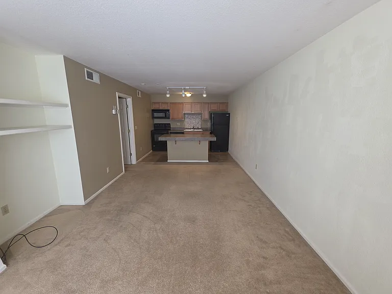9150 E Arbor Cir #F — Photo 11