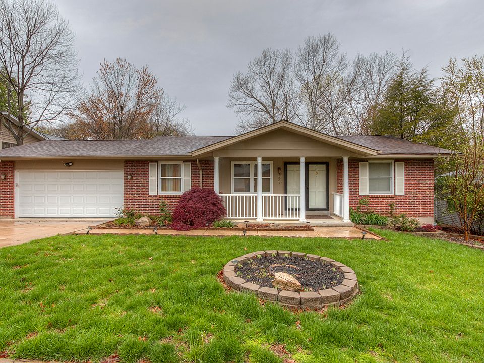 1st image of 1205 Crested View Dr
