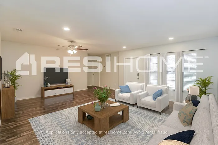 3405 Pine Run Ln — Photo 6