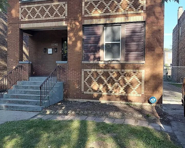 1341 Marshall St #2F — Photo 1