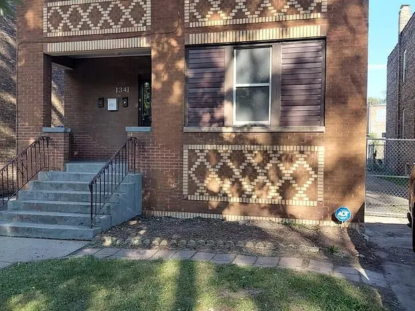 1341 Marshall St #2F, Gary, IN 46404