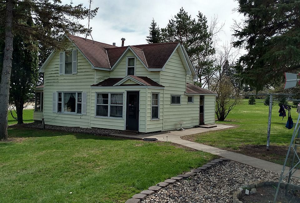 Adorable Hobby Farm House
