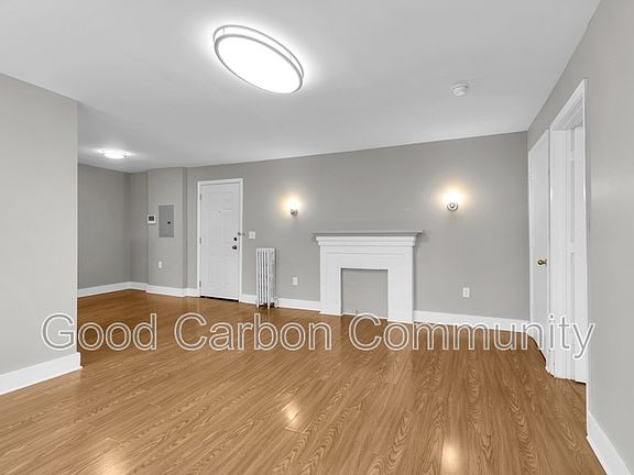 3rd image of 1015 Amherst St #9