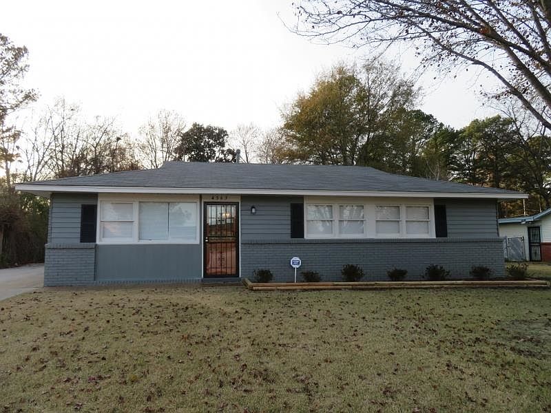 1st image of 4563 Windward Dr