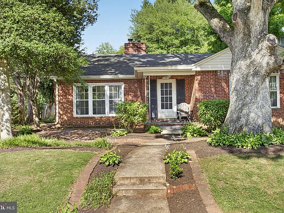 2nd image of 7803 Marbury Rd