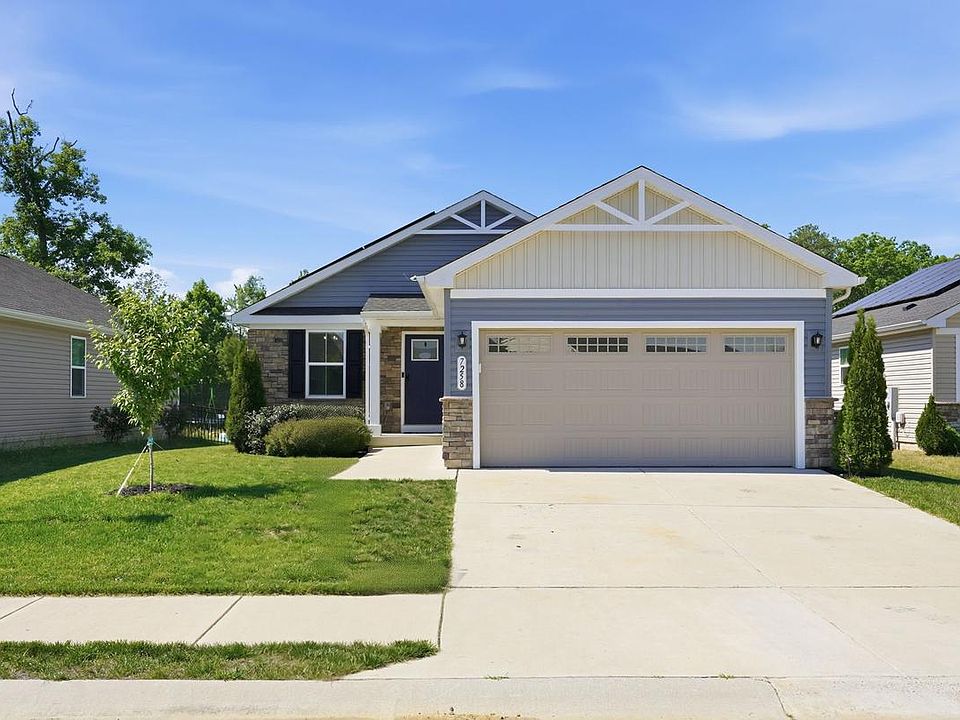 1st image of 7258 Parchment Cir