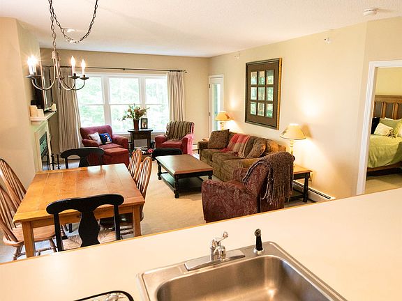 3rd image of 46 Fowler Road #O101