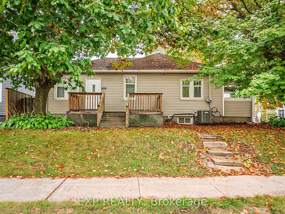 1st image of 829 Athol St