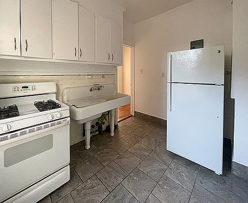 2nd image of 44-30 Ketcham St #2R