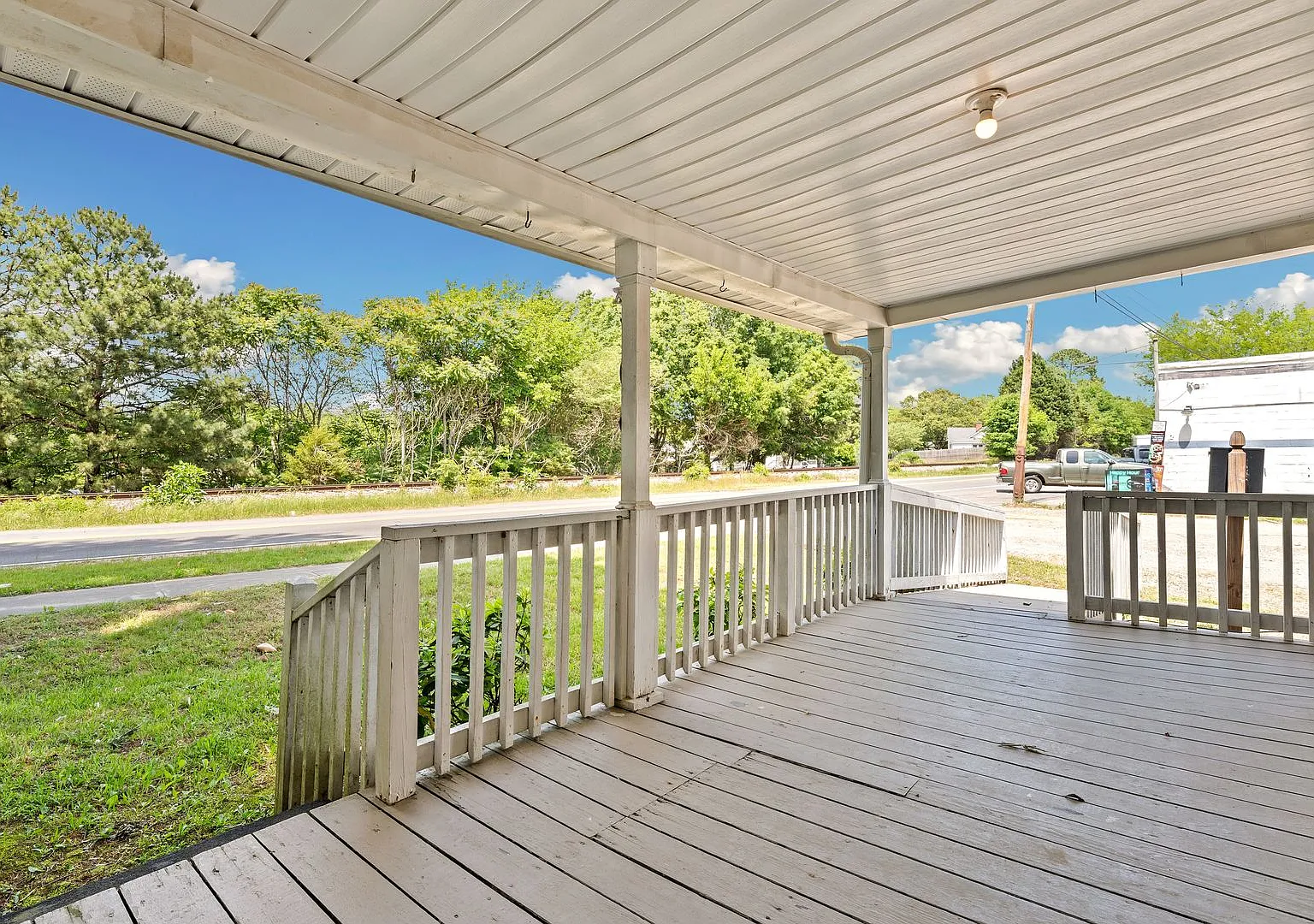 Well Maintained 3 Bedroom Home, Convenient to Downtown Wake Forest — Photo 2