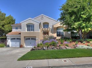 521 McCall Dr, Benicia, CA 94510