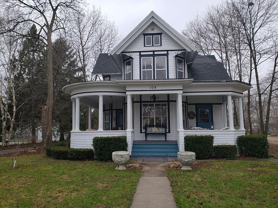 1st image of 104 South St