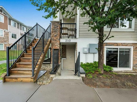 2nd image of 300 SE Marina Dr #210