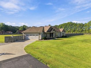 175 Vernon Harvey Rd, Beebe, AR 72012