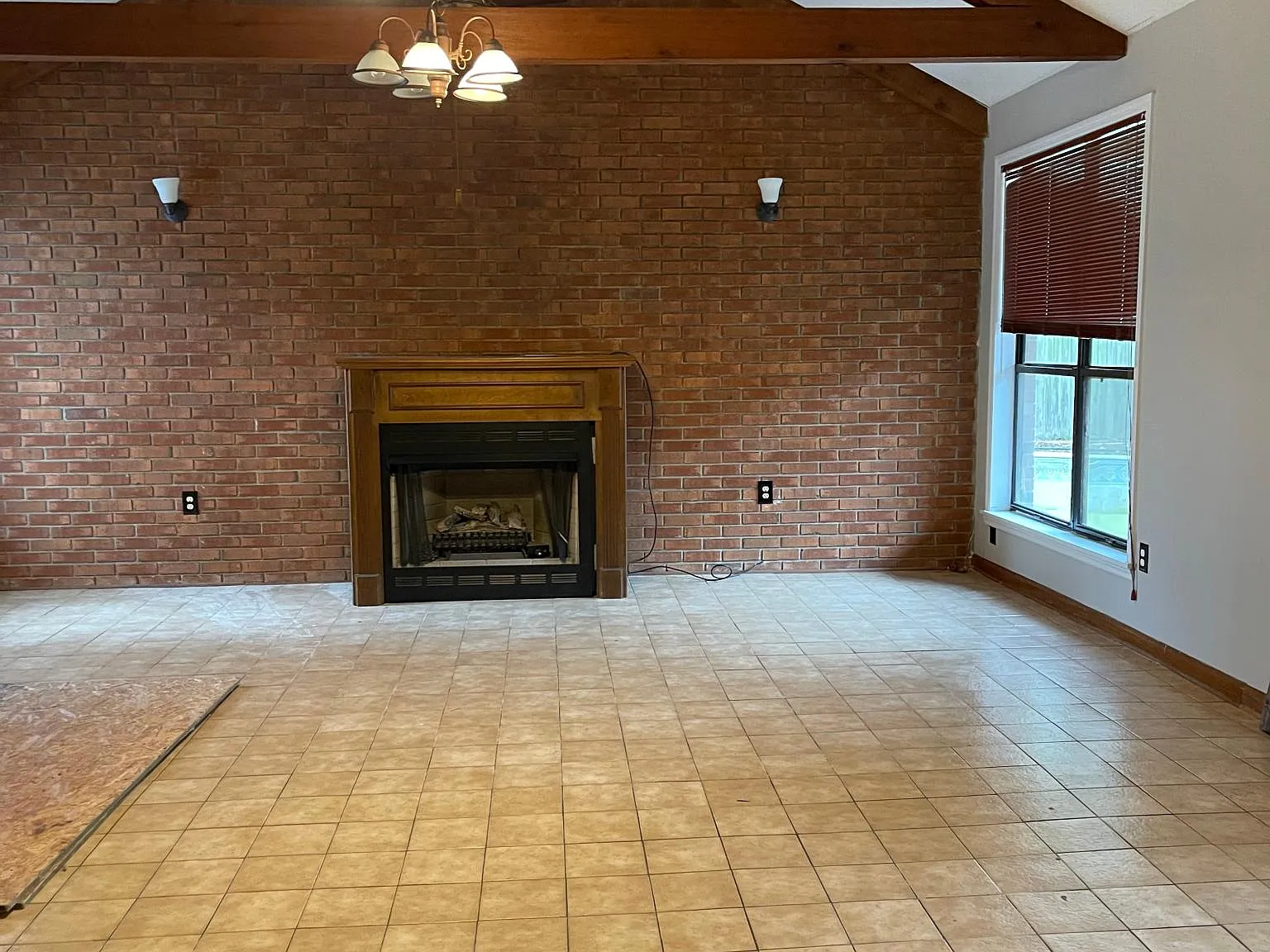 4 bed, 1790 sqft, $1,750 — Photo 3