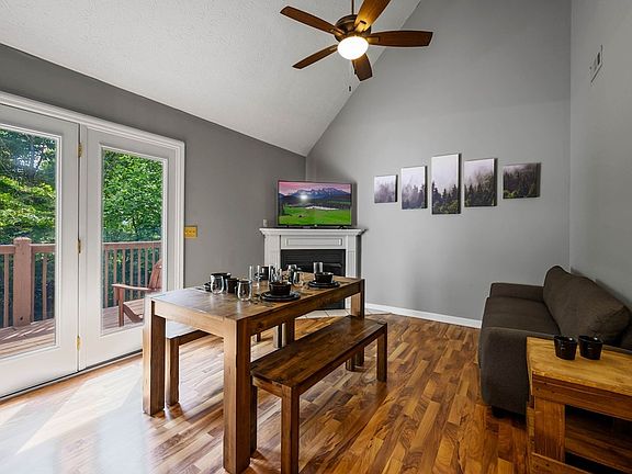 4th image of 2661 Valley Heights Dr #1