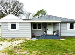 601 Wilson St, Pana, IL