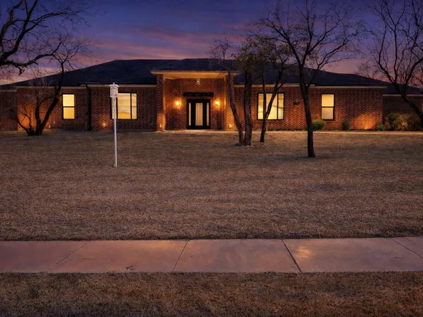 2541 Town View Dr, Cedar Hill, TX 75104