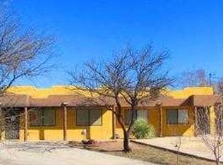 424 Circulo Cisne, Rio Rico, AZ 85648